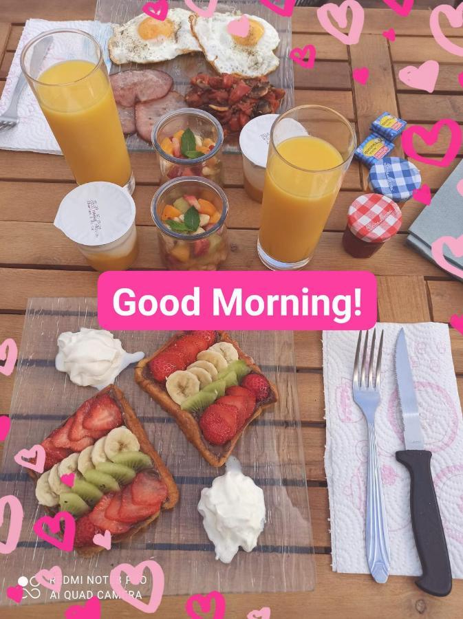 Ferienwohnung Bulles&Breakfast Cumieres Exterior foto